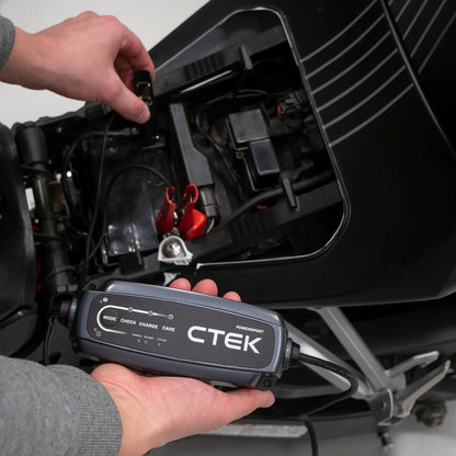 CTEK CT5 Powersport 2.3A  Wet / AGM / Lithium 12v