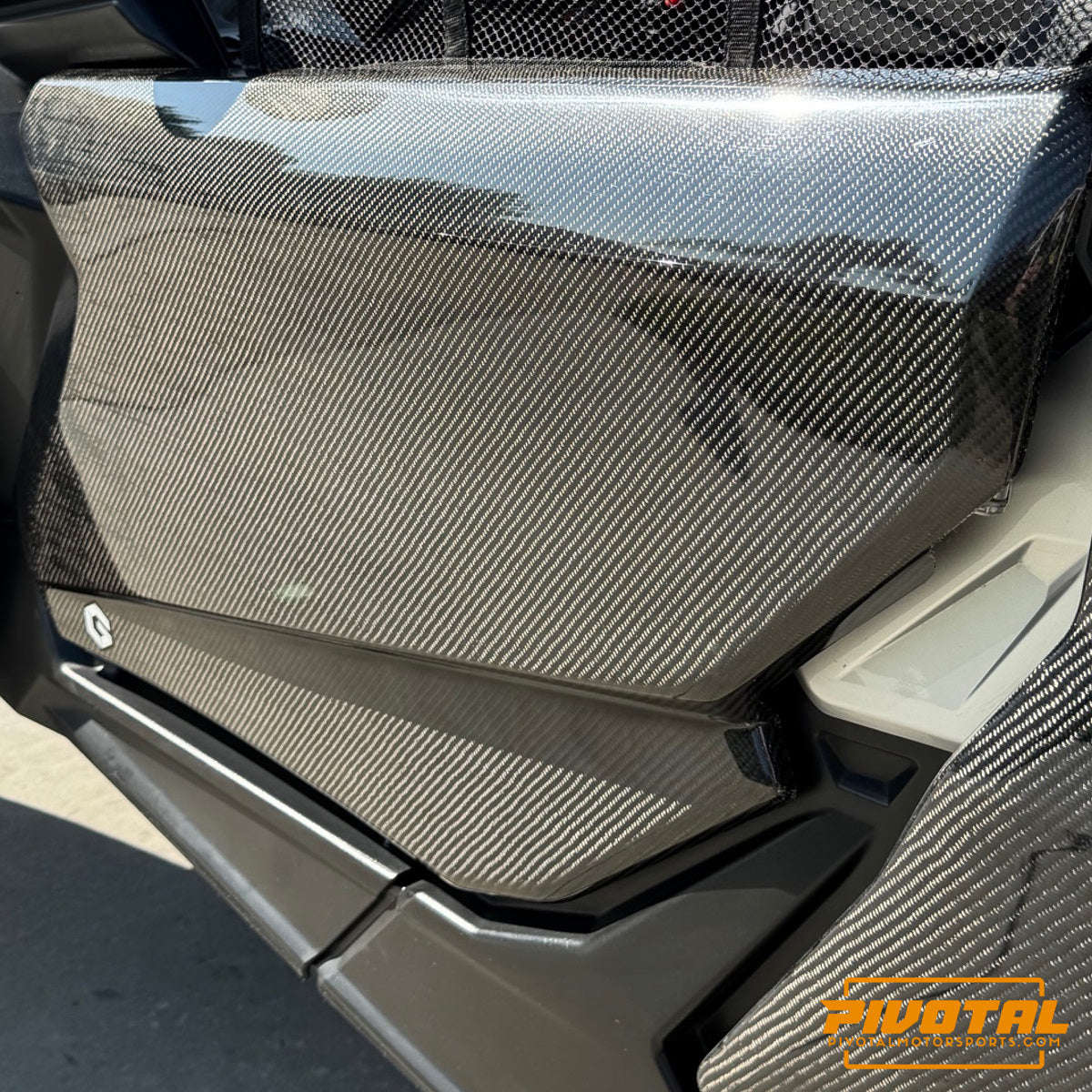 Can-AM Maverick X3 Doors - 2 and 4 door - Carbon Fiber Pivotal Motorsports