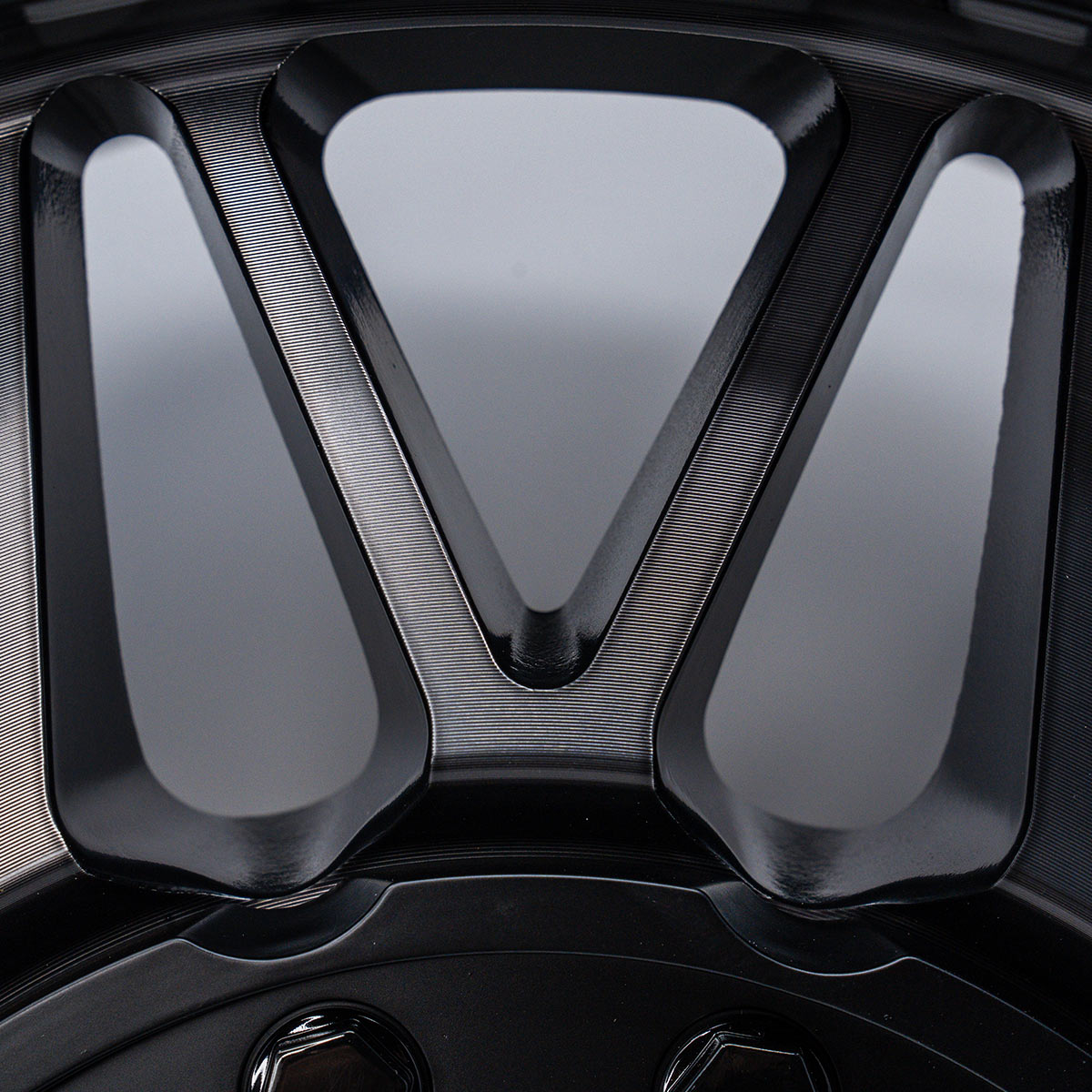 V08 Dark Tint UTV Beadlock - Valor Offroad