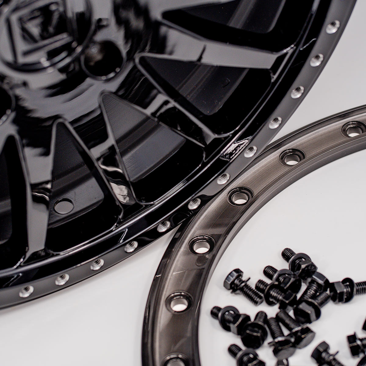 V06 Brushed Gunmetal UTV Beadlock - Valor Offroad