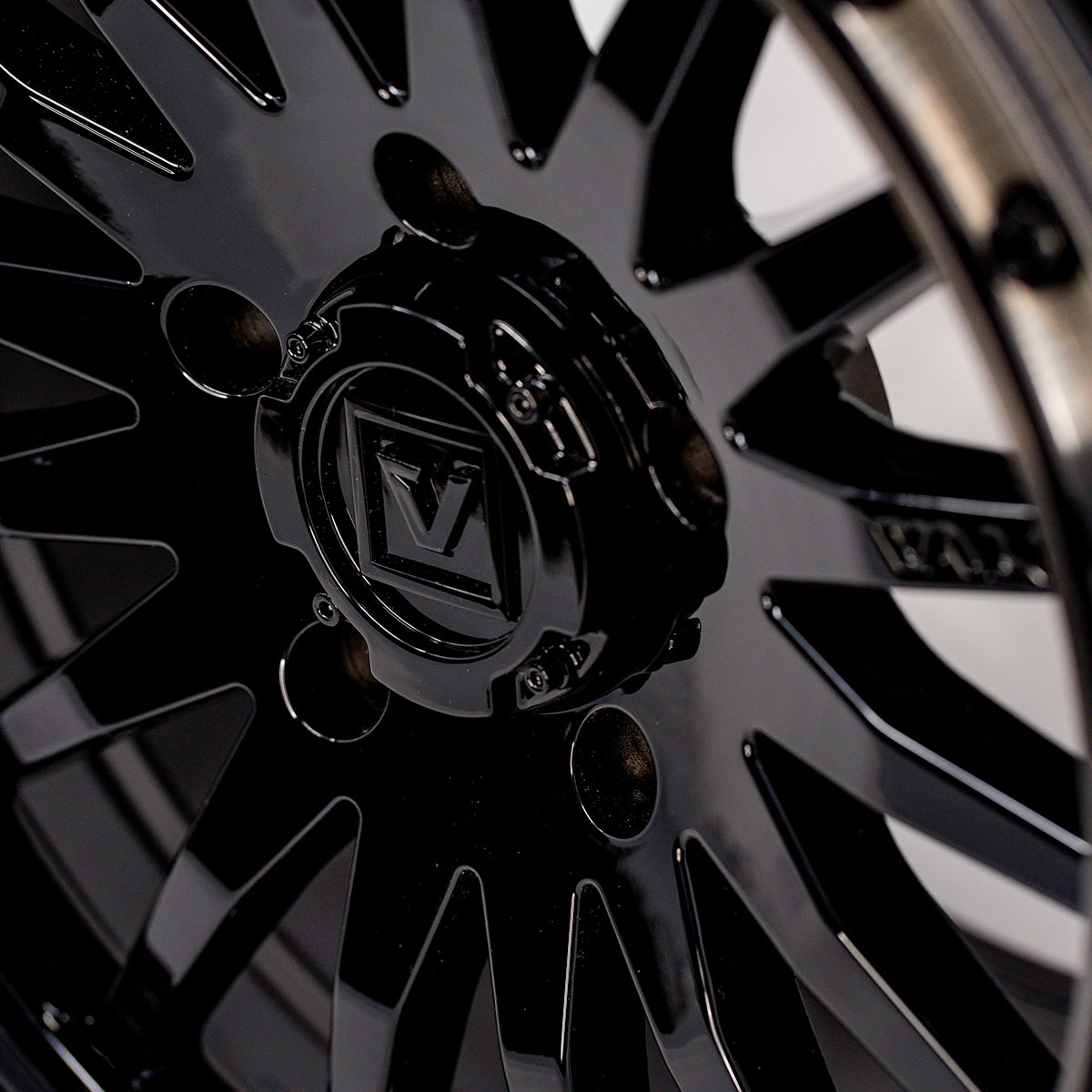 VCAP1 Black - Valor Offroad